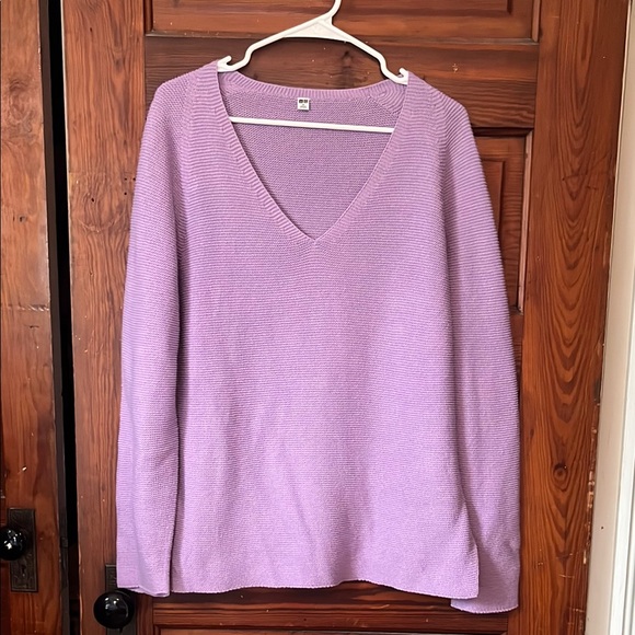 Uniqlo Sweaters - Uniqlo cotton blend knit sweater size M